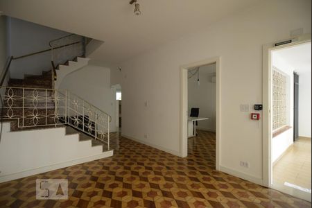Casa à venda com 180m², 4 quartos e 2 vagasSala