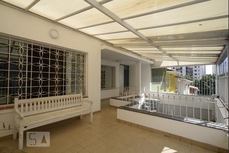 Casa à venda com 180m², 4 quartos e 2 vagasvaranda
