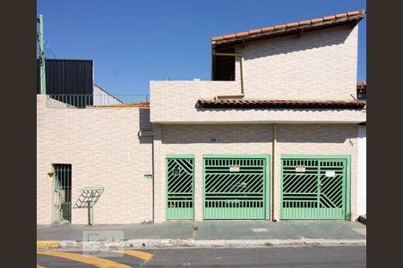 Casa à venda com 250m², 6 quartos e 2 vagasFachada da Casa