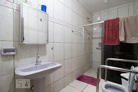 Casa à venda com 250m², 6 quartos e 2 vagasBanheiro