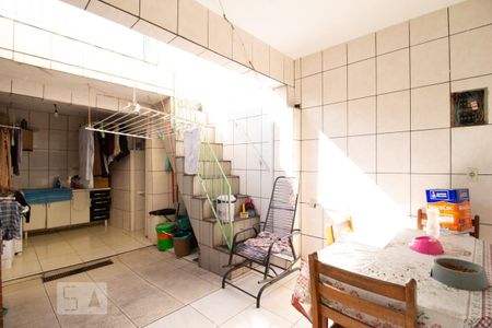 Casa à venda com 250m², 6 quartos e 2 vagasÁrea de Serviço