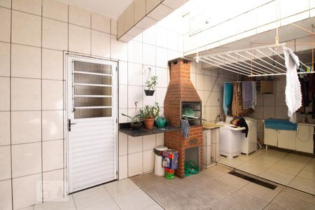 Casa à venda com 250m², 6 quartos e 2 vagasÁrea de Serviço