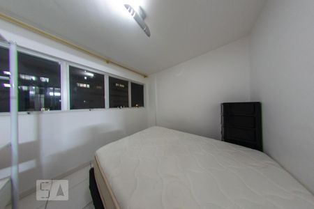 Quarto de apartamento para alugar com 1 quarto, 30m² em Rebouças, Curitiba