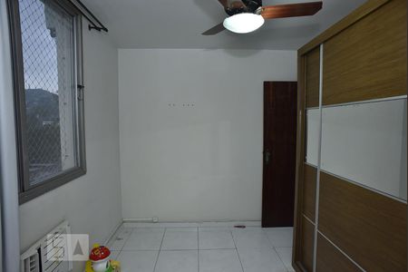 Quarto 1 de apartamento para alugar com 2 quartos, 75m² em Tanque, Rio de Janeiro
