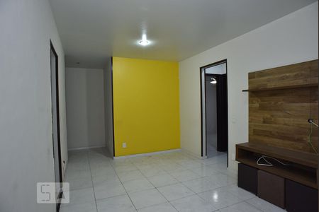 Sala de apartamento para alugar com 2 quartos, 75m² em Tanque, Rio de Janeiro