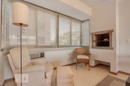 Sala de apartamento para alugar com 3 quartos, 132m² em São João, Porto Alegre