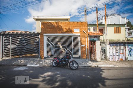 Studio para alugar com 24m², 1 quarto e sem vaga Studio para alugar com 24m², 1 quarto e sem vagaFachada