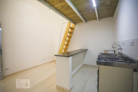 Studio para alugar com 24m², 1 quarto e sem vaga Studio para alugar com 24m², 1 quarto e sem vagaCozinha