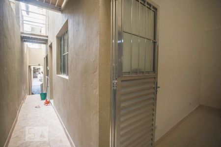 Studio para alugar com 24m², 1 quarto e sem vaga Studio para alugar com 24m², 1 quarto e sem vagaCorredor de Entrada