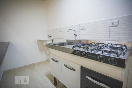 Studio para alugar com 24m², 1 quarto e sem vaga Studio para alugar com 24m², 1 quarto e sem vagaCozinha