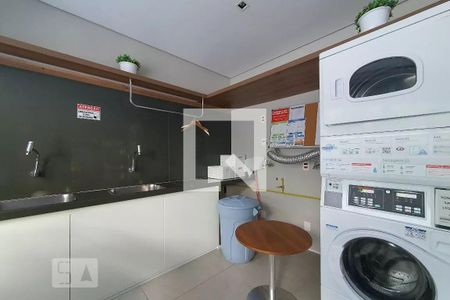 Studio para alugar com 38m², 1 quarto e 1 vaga Studio para alugar com 38m², 1 quarto e 1 vagaLavanderia