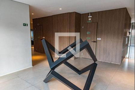 Studio para alugar com 38m², 1 quarto e 1 vaga Studio para alugar com 38m², 1 quarto e 1 vagaHall de entrada