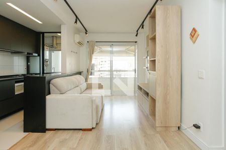 Sala de apartamento para alugar com 1 quarto, 53m² em Petrópolis, Porto Alegre