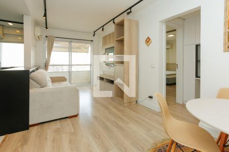 Sala de apartamento para alugar com 1 quarto, 53m² em Petrópolis, Porto Alegre