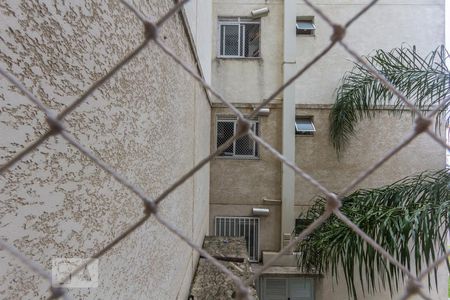 Apartamento à venda com 56m², 2 quartos e 1 vagaCozinha e Área de Serviço Vista