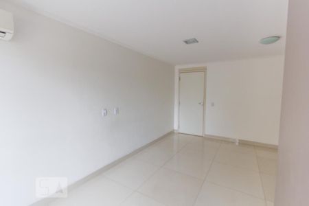 Sala de apartamento à venda com 2 quartos, 56m² em Taquara, Rio de Janeiro