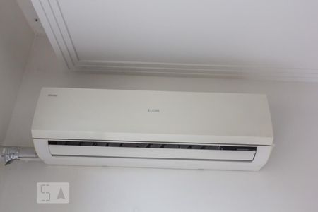 Sala de apartamento à venda com 2 quartos, 56m² em Taquara, Rio de Janeiro