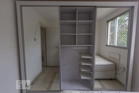 Apartamento à venda com 56m², 2 quartos e 1 vagaQuarto 2