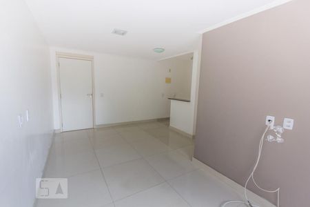 Sala de apartamento à venda com 2 quartos, 56m² em Taquara, Rio de Janeiro