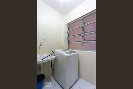 Apartamento à venda com 64m², 2 quartos e sem vagaÁrea de Serviço