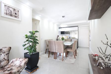 Sala de apartamento à venda com 2 quartos, 67m² em Vila Água Funda, São Paulo