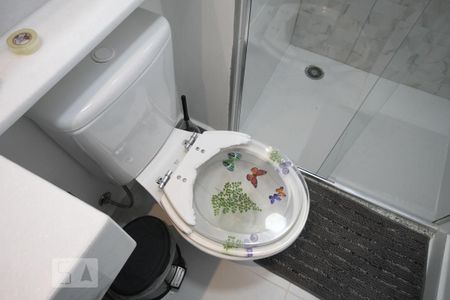 Apartamento à venda com 67m², 2 quartos e 1 vagaBanheiro