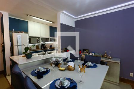 Apartamento à venda com 96m², 3 quartos e 2 vagasCozinha