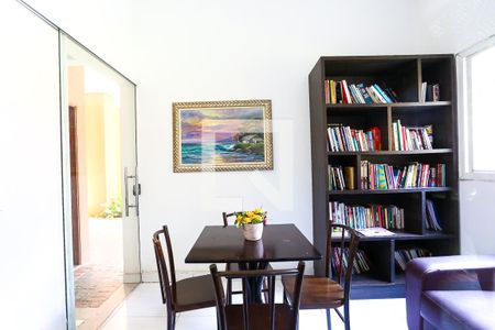 Apartamento à venda com 96m², 3 quartos e 2 vagasÁrea comum - Biblioteca