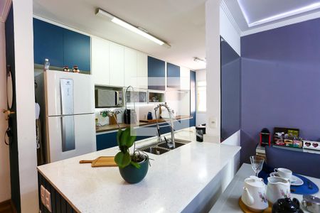 Apartamento à venda com 96m², 3 quartos e 2 vagasCozinha