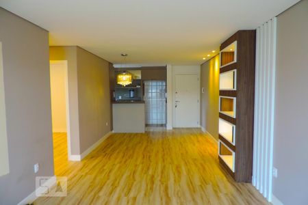 Sala de apartamento para alugar com 2 quartos, 76m² em Carvoeira, Florianópolis