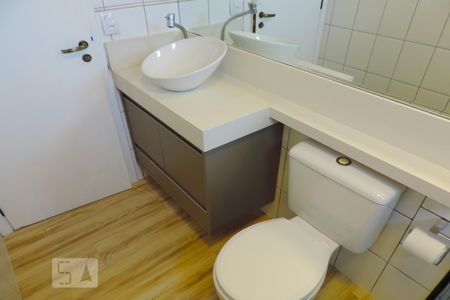 Apartamento para alugar com 76m², 2 quartos e 1 vagaBanheiro - Torneira