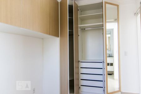 Apartamento à venda com 57m², 2 quartos e 1 vagaQuarto 2