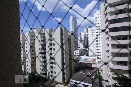 Vista da Sala de kitnet/studio para alugar com 1 quarto, 40m² em Setor Oeste, Goiânia