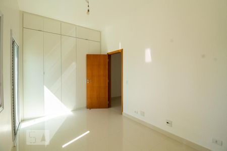 Casa à venda com 250m², 3 quartos e 5 vagasSuíte 3