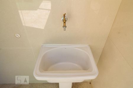 Casa à venda com 250m², 3 quartos e 5 vagasLavanderia 