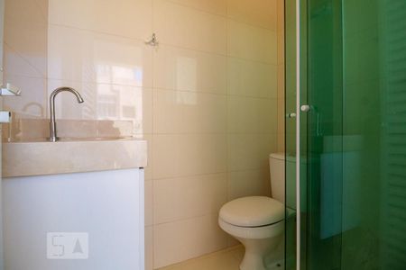 Casa à venda com 250m², 3 quartos e 5 vagasEdícula Banheiro 