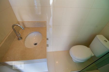 Casa à venda com 250m², 3 quartos e 5 vagasEdícula Banheiro 