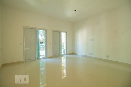 Casa à venda com 250m², 3 quartos e 5 vagasSuíte 