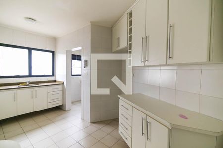 Apartamento para alugar com 110m², 3 quartos e 2 vagas Apartamento para alugar com 110m², 3 quartos e 2 vagasCozinha