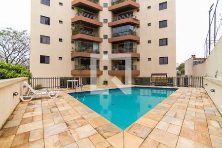 Apartamento para alugar com 110m², 3 quartos e 2 vagas Apartamento para alugar com 110m², 3 quartos e 2 vagasÁrea comum - Piscina