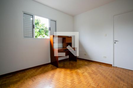 Quarto 2 de casa à venda com 4 quartos, 176m² em Chora Menino, São Paulo