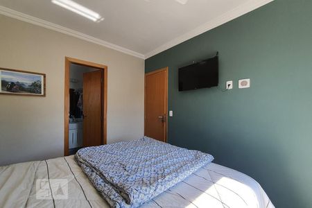 Suíte de casa de condomínio à venda com 3 quartos, 99m² em Vila Brasílio Machado, São Paulo