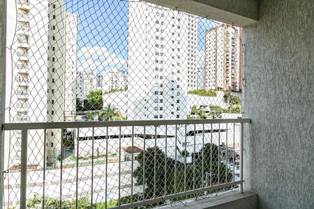 Varanda de apartamento para alugar com 1 quarto, 40m² em Super Quadra Morumbi, São Paulo