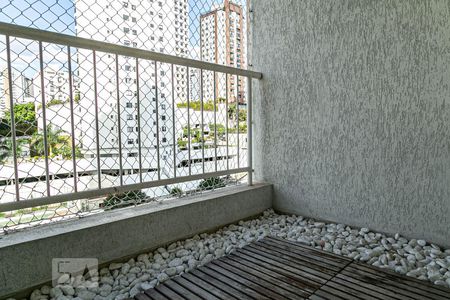 Varanda de apartamento para alugar com 1 quarto, 40m² em Super Quadra Morumbi, São Paulo