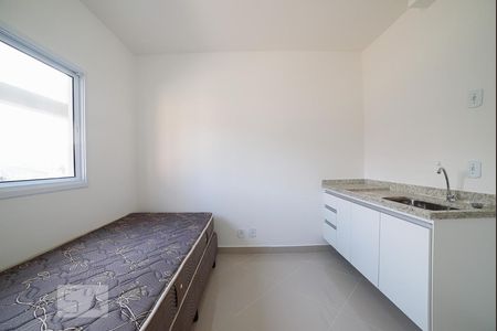 Quarto de kitnet/studio para alugar com 1 quarto, 15m² em Rudge Ramos, São Bernardo do Campo