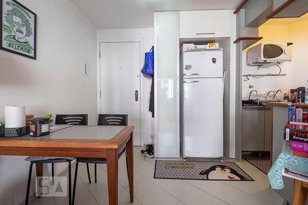 Studio para alugar com 33m², 1 quarto e 1 vaga Studio para alugar com 33m², 1 quarto e 1 vagaSala