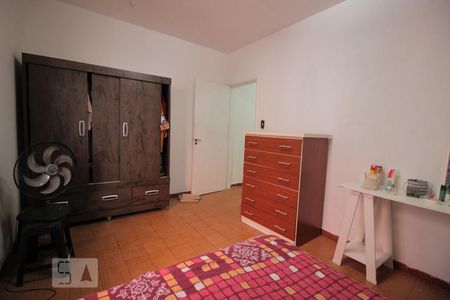 Quarto 2 de casa à venda com 3 quartos, 280m² em Vila Palmeiras, São Paulo