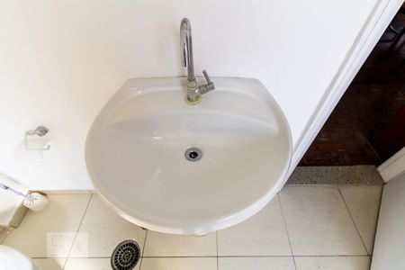 Apartamento para alugar com 59m², 1 quarto e sem vaga Apartamento para alugar com 59m², 1 quarto e sem vagaBanheiro