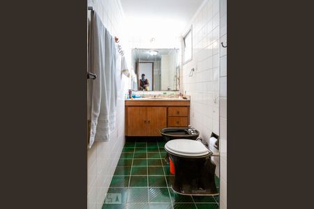 Apartamento à venda com 100m², 3 quartos e 2 vagasBanheiro Suite 