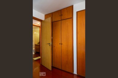 Quarto 3 de apartamento à venda com 3 quartos, 100m² em Vila Olímpia, São Paulo
